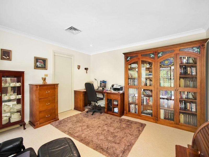 9 Sarah Road, Matcham NSW 2250