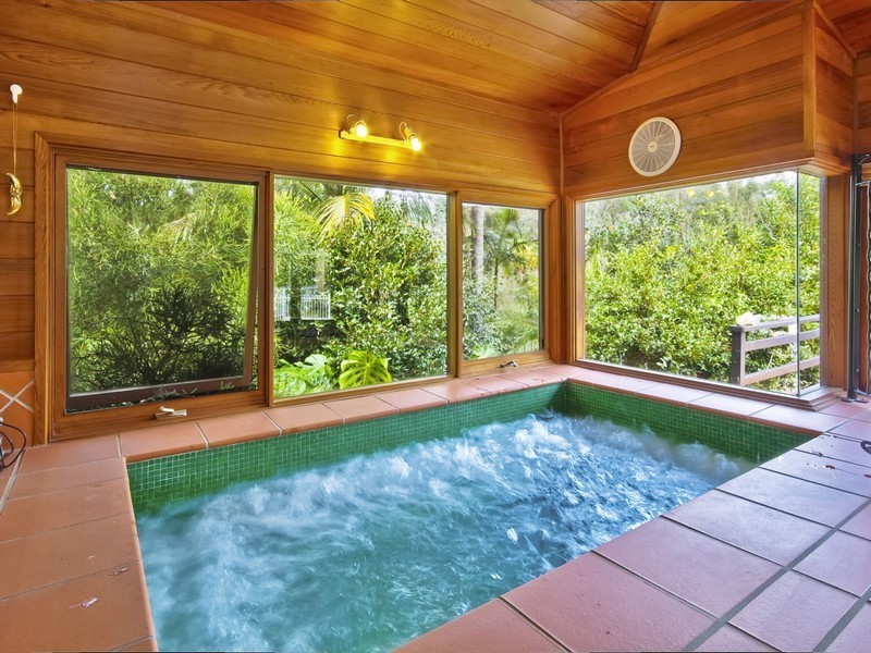 9 Sarah Road, Matcham NSW 2250