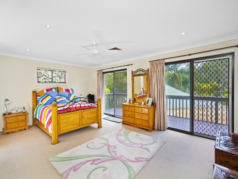 9 Sarah Road, Matcham NSW 2250
