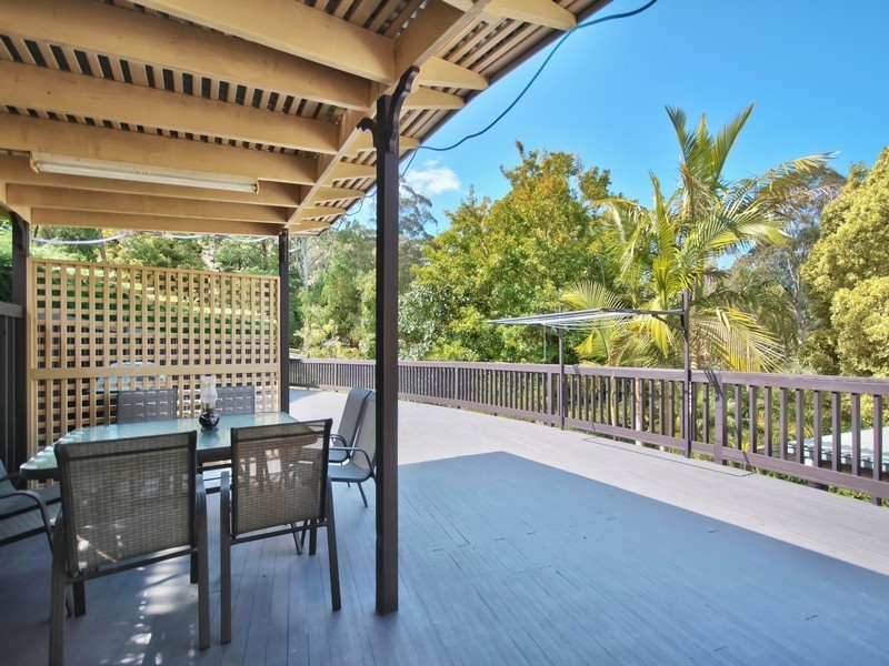 9 Sarah Road, Matcham NSW 2250