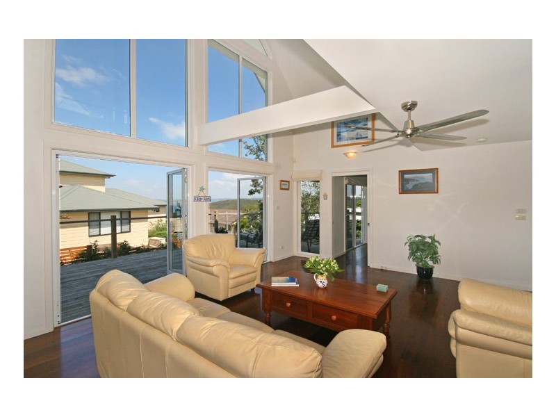 26 The Scenic Road, Killcare Heights NSW 2257