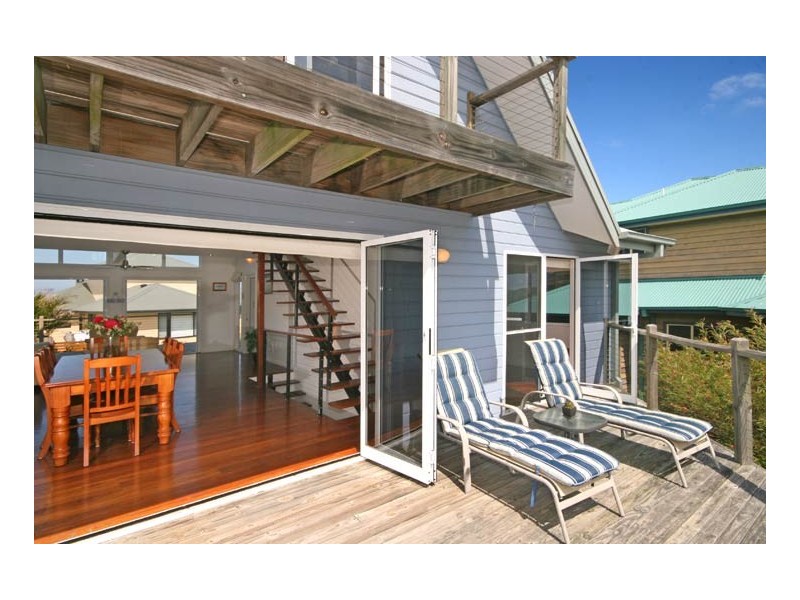 26 The Scenic Road, Killcare Heights NSW 2257