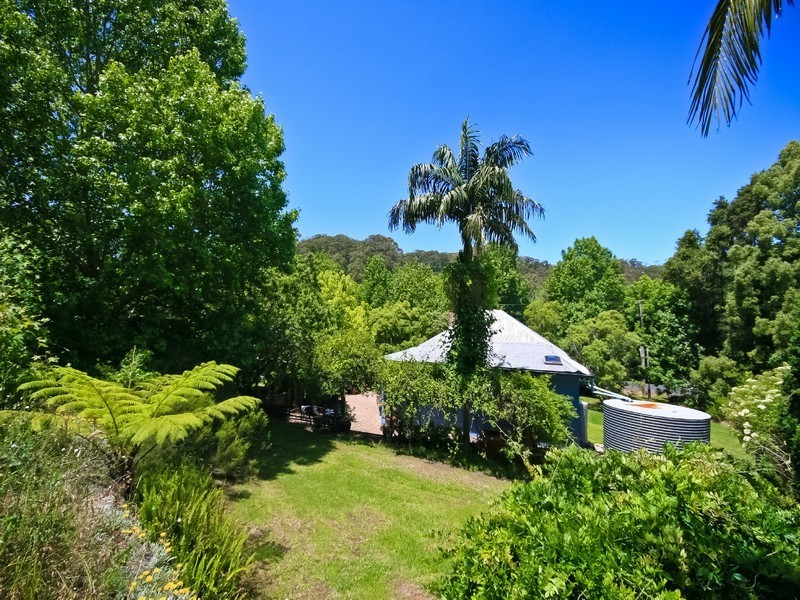 105 Oak Road, Matcham NSW 2250