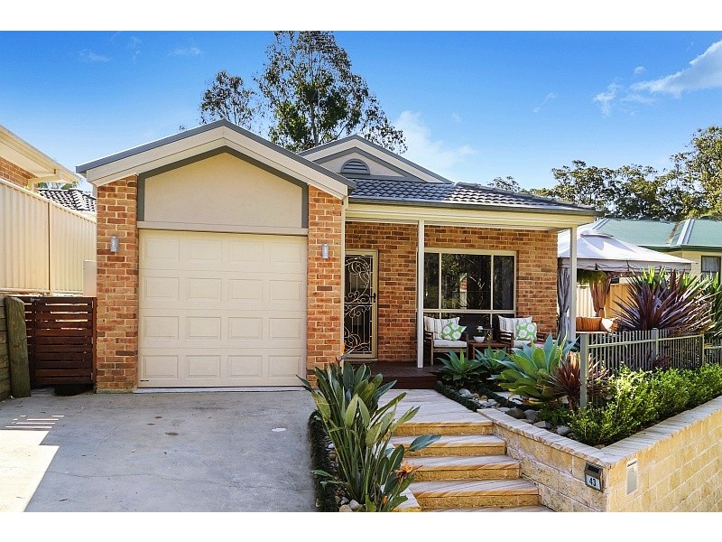 43 Dulwich Road, Springfield NSW 2250