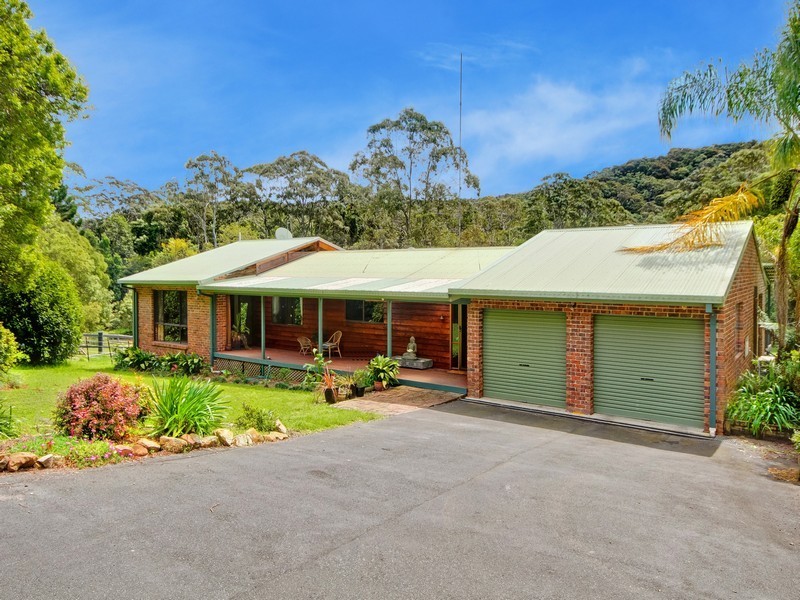 393 Oak Road, Matcham NSW 2250