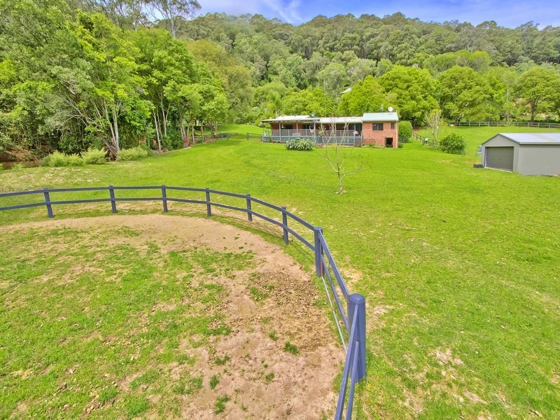 393 Oak Road, Matcham NSW 2250