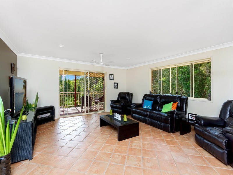 42 Katherine Crescent, Green Point NSW 2251