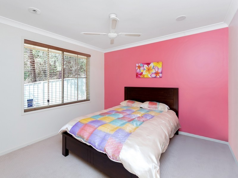 42 Katherine Crescent, Green Point NSW 2251