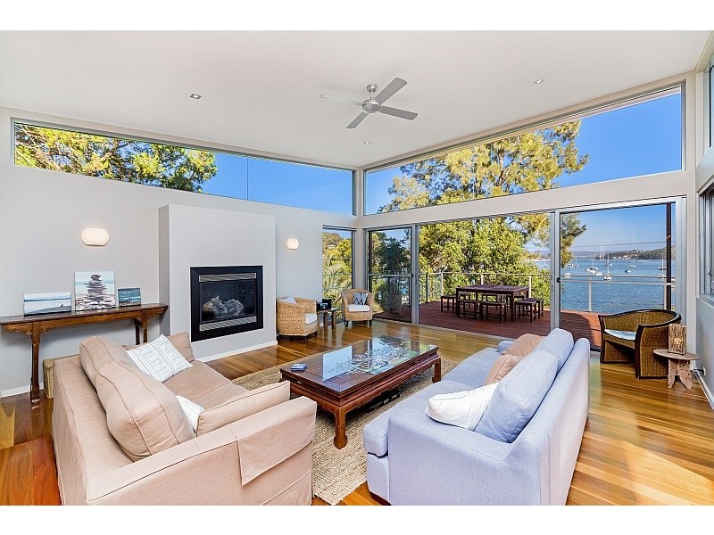 84 Araluen Drive, Hardys Bay NSW 2257