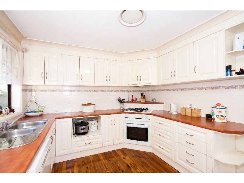 29 Lynnette Cresent, East Gosford NSW 2250