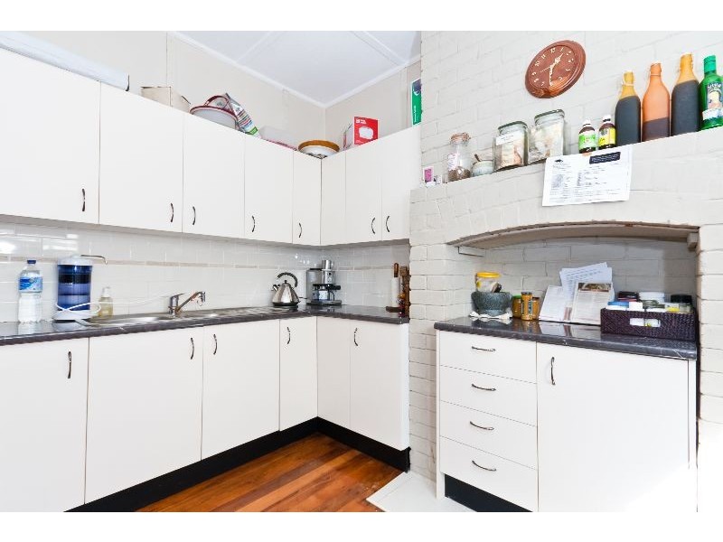 32 Taylor Street, Woy Woy Bay NSW 2256