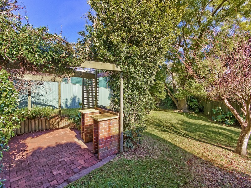 7 The Grove, Wyoming NSW 2250