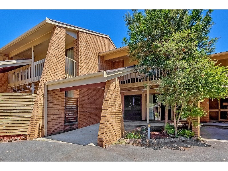 11/14 Russell Street, East Gosford NSW 2250
