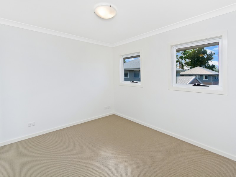 2/1-9 Burns Road, Ourimbah NSW 2258