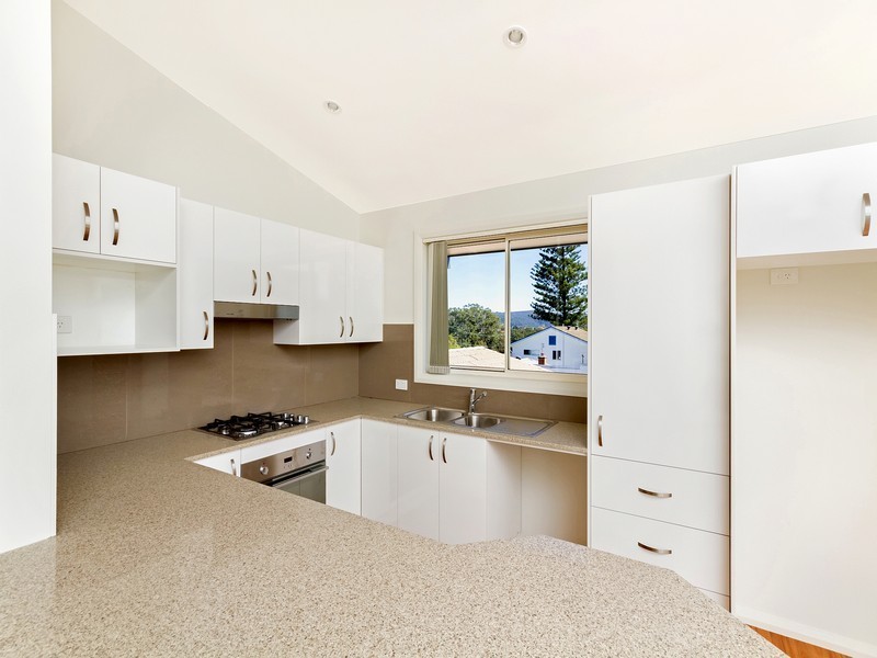 2/7 Webb Street, East Gosford NSW 2250