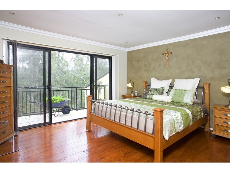 26/2 Adcock Avenue, West Gosford NSW 2250