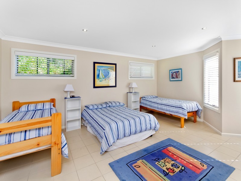 6 Pretty Beach Road, Pretty Beach NSW 2257