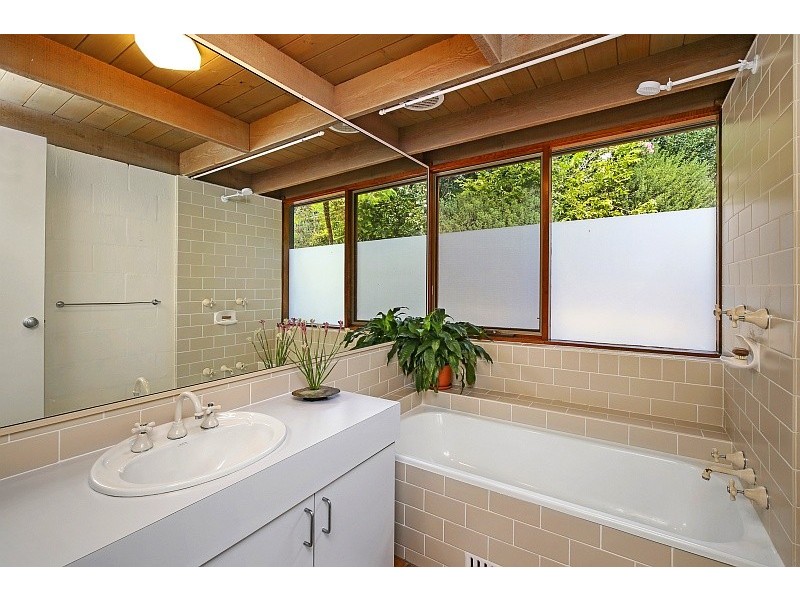 108 Oak Road, Matcham NSW 2250