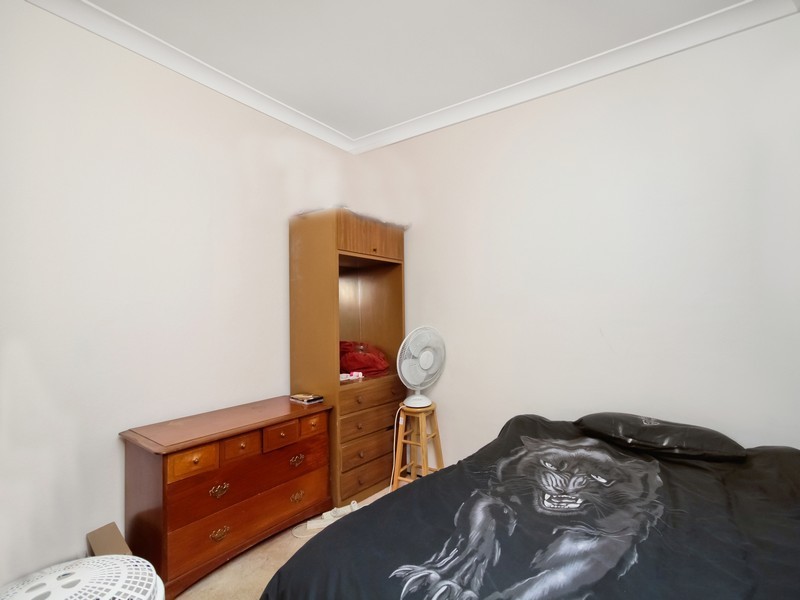 7/12 Kinarra Avenue, Wyoming NSW 2250