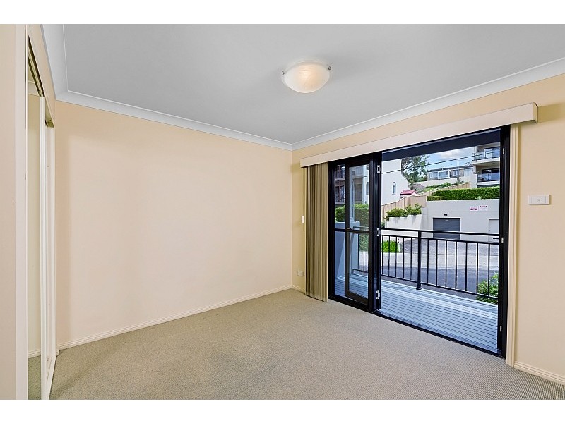 1/7 Broadview Avenue, Gosford NSW 2250