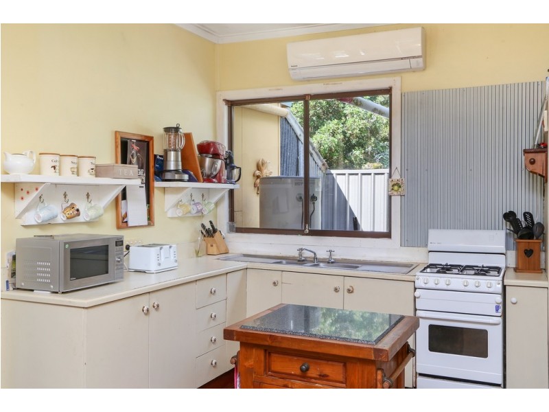 246 Oak Road, Matcham NSW 2250