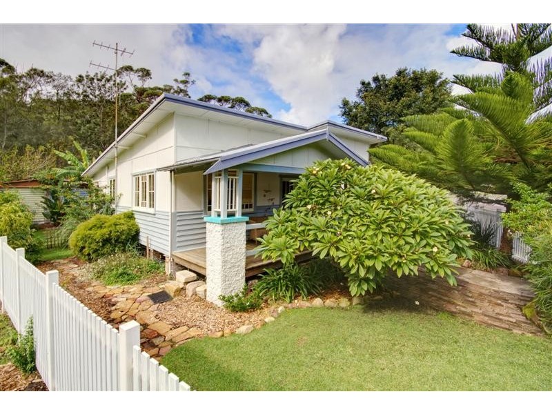 40 Venice Road, Pretty Beach NSW 2257