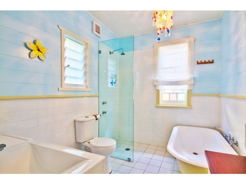 40 Venice Road, Pretty Beach NSW 2257