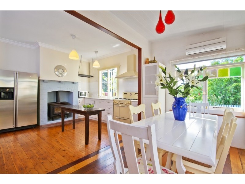 40 Venice Road, Pretty Beach NSW 2257