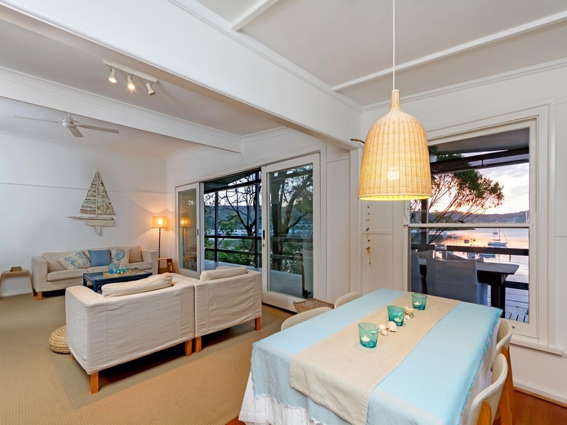 31 Hardys Bay Parade, Killcare NSW 2257