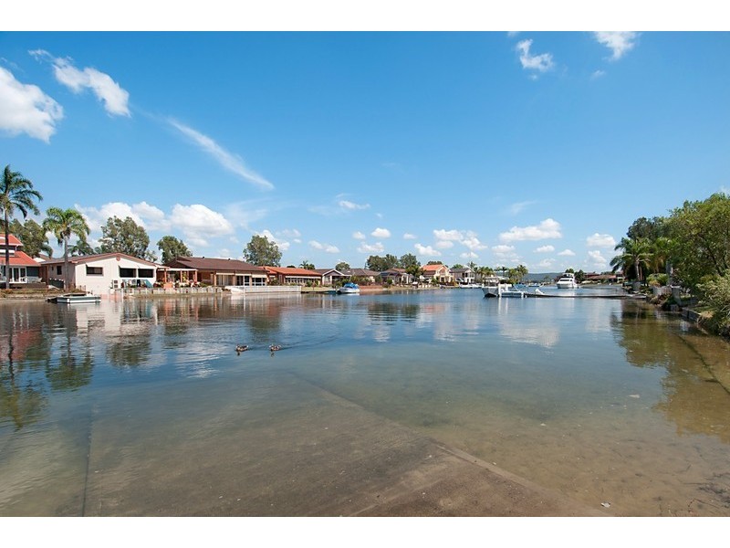 25 Heron Place, St Huberts Island NSW 2257