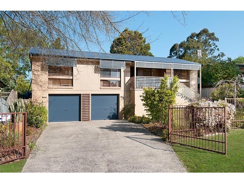 7 Enid Crescent, East Gosford NSW 2250