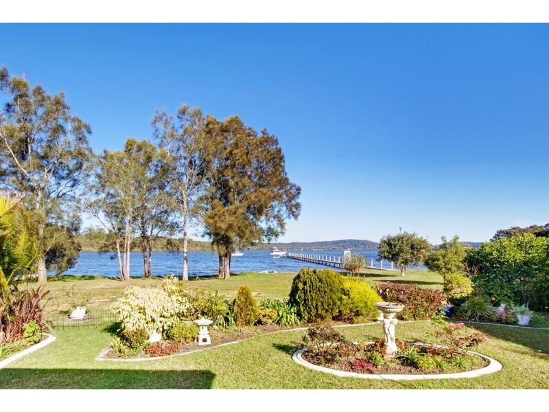 16 Karuah Avenue, Kincumber NSW 2251