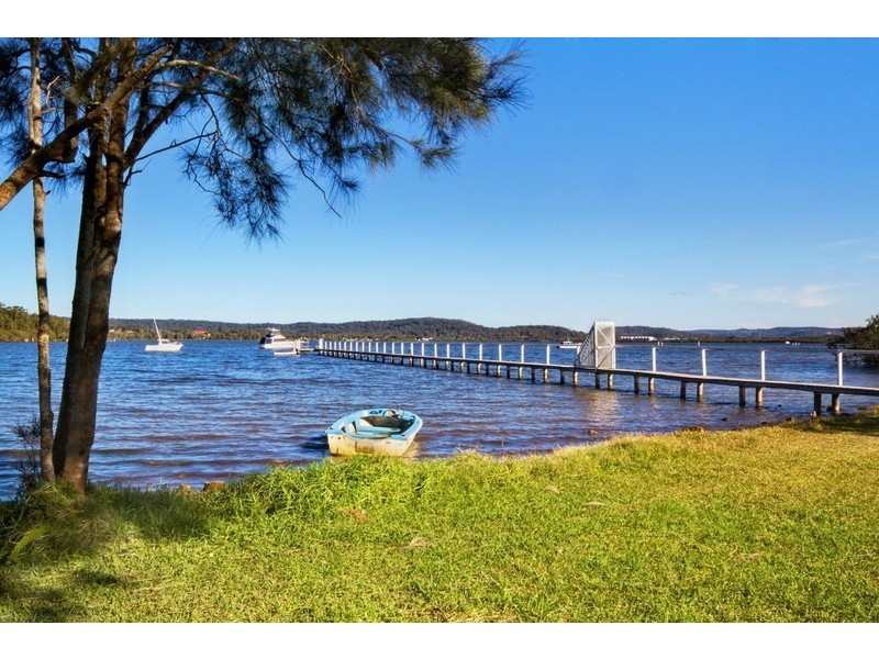 16 Karuah Avenue, Kincumber NSW 2251