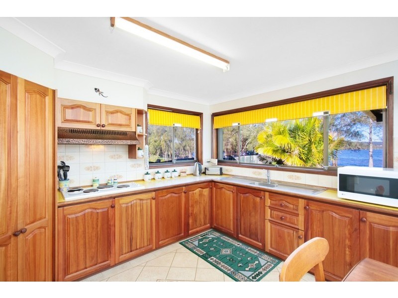 16 Karuah Avenue, Kincumber NSW 2251