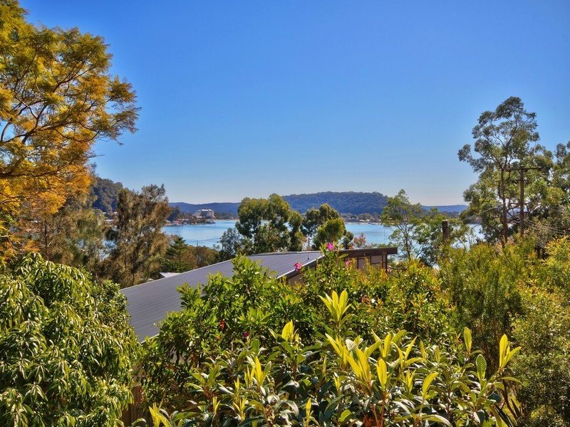 148 Heath Road, Pretty Beach NSW 2257