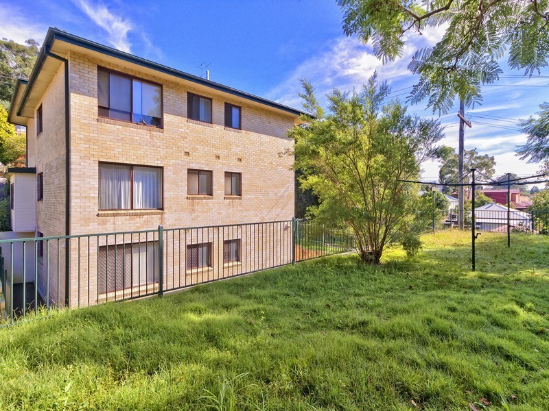 5/57 Holden Street, Gosford NSW 2250