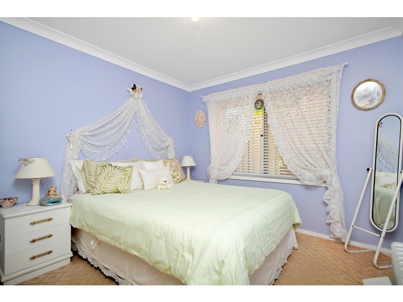 2/24 Beveridge Drive, Green Point NSW 2251