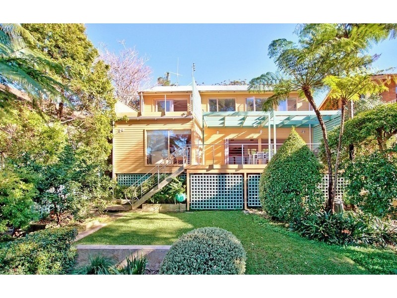19 Albany Street, Point Frederick NSW 2250