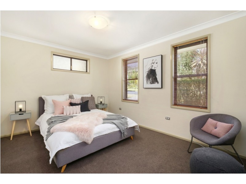 12 Lakewood Avenue, Green Point NSW 2251