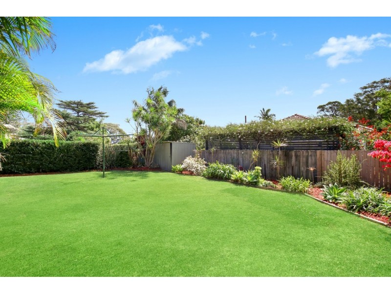 12 Lakewood Avenue, Green Point NSW 2251