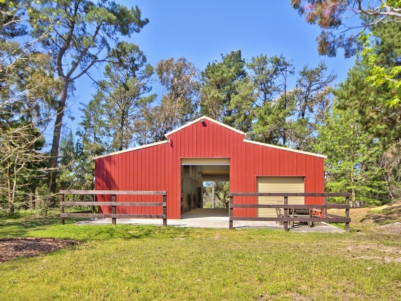 2  Niclins Road, Mangrove Mountain NSW 2250