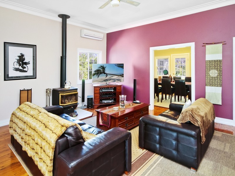 2  Niclins Road, Mangrove Mountain NSW 2250