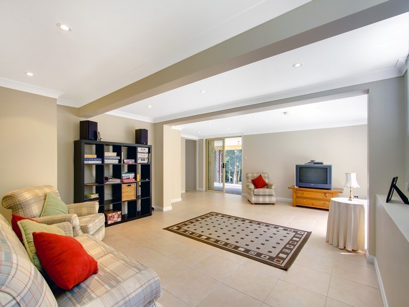 43 Oak Road, Matcham NSW 2250