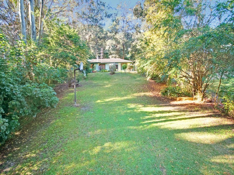 227 Oak Road, Matcham NSW 2250