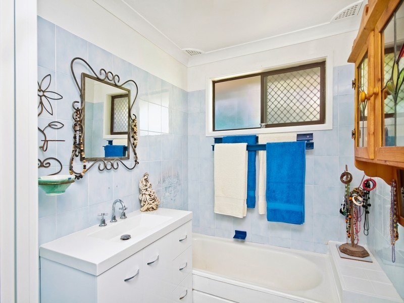 227 Oak Road, Matcham NSW 2250