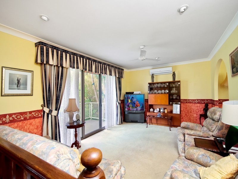 35 Adam Street, Narara NSW 2250
