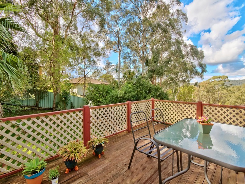35 Adam Street, Narara NSW 2250