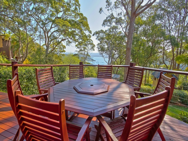 4 Wards Hill Rd, Killcare Heights NSW 2257