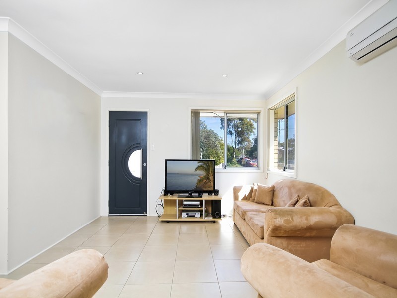 2 Mascot Street, Woy Woy NSW 2256