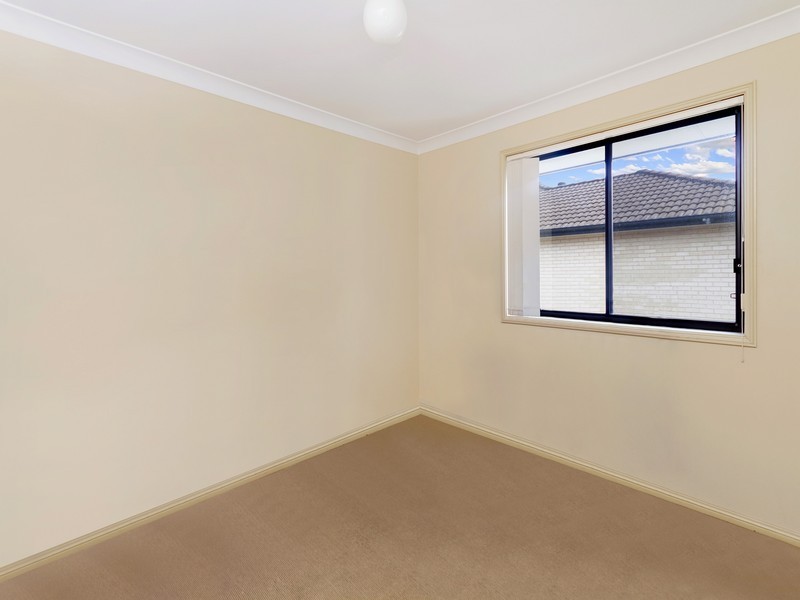 13/297A Henry Parry Drive, Wyoming NSW 2250